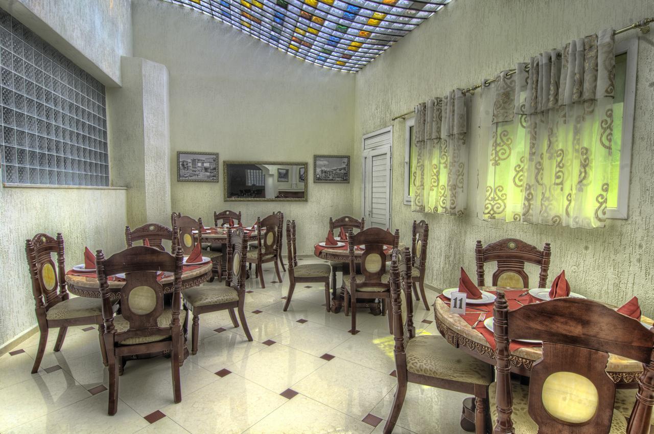 Hotel Ville Des Roses Blida Exteriér fotografie